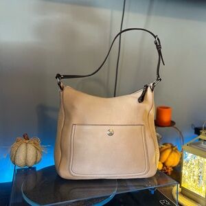 Coach Chelsea Hobo Bag in Beige Pebbled Leather
